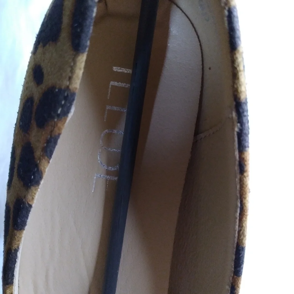 ILLUDE leopard suede heels size 6 1/2 office siren